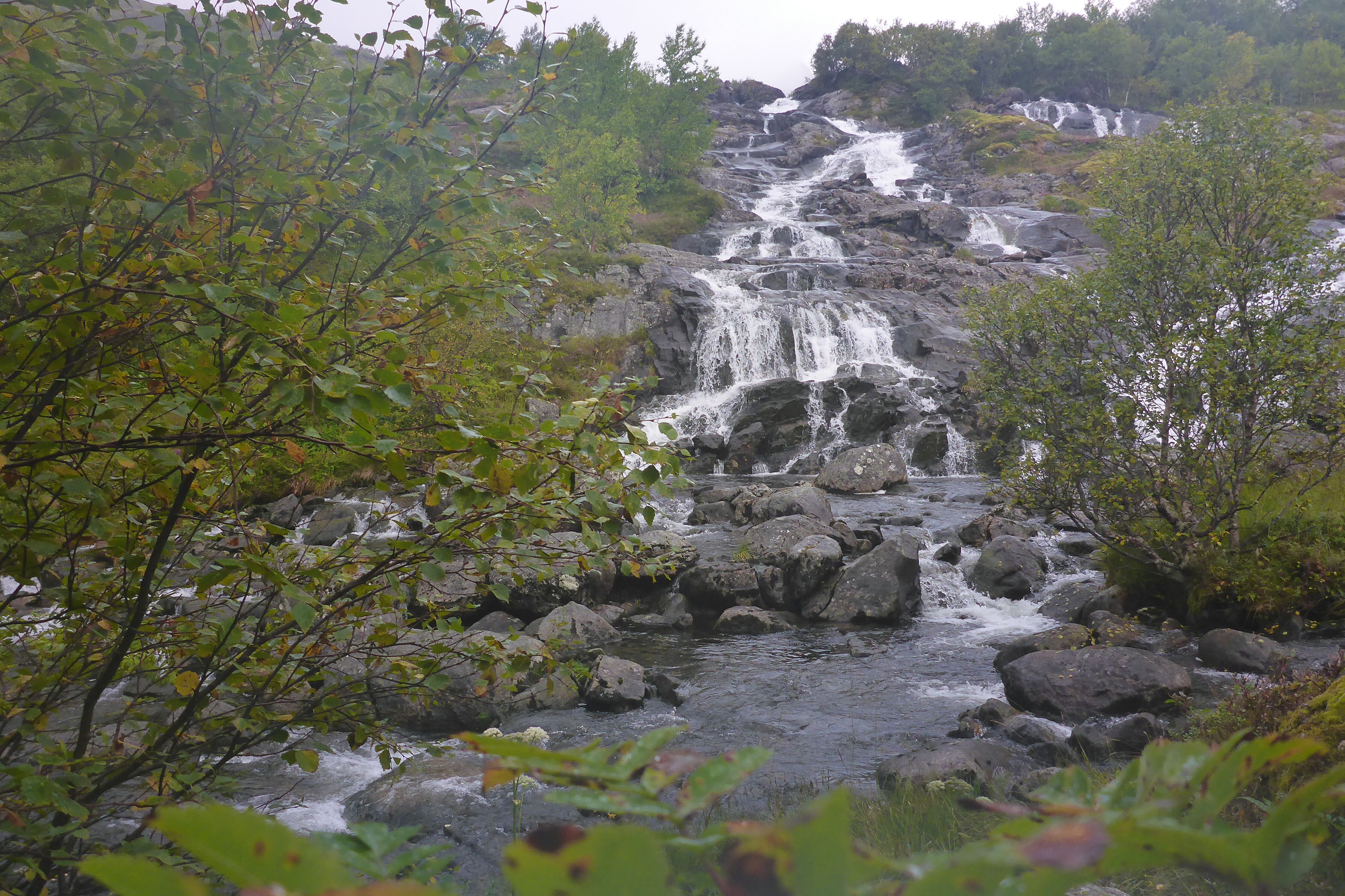 Sørvågen-Wasserfall